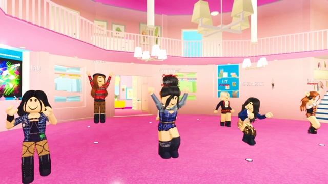 The Feels || TWICE | ROBLOX MV смотреть онлайн