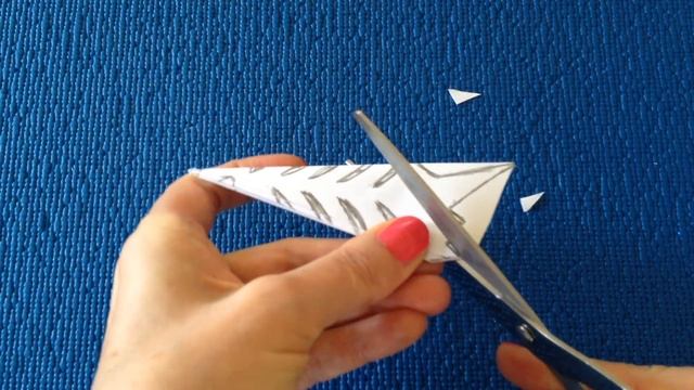 Как вырезать снежинку просто пошагово.Рaper snowflake.#Снежинки #Узорыдляснежинок #снежинкиизбумаги