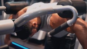 3D SHOULDER WORKOUT WITH ANDREI DEIU