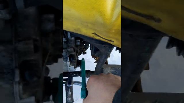 Мотацикл Урал с одним карбюратором. смотреть онлайн