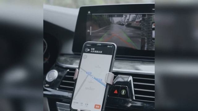 Автодержатель для телефона Baseus с Алиэкспресс.Телефонный держатель в автомобиль.
