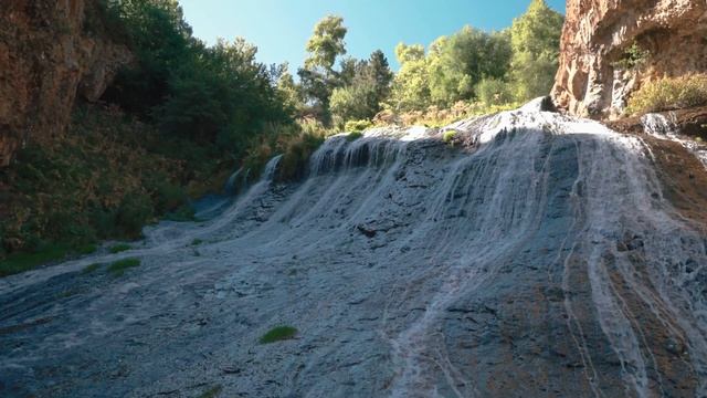 Водопад Джермук, Армения. (Jermuk waterfall, Armenia) смотреть онлайн