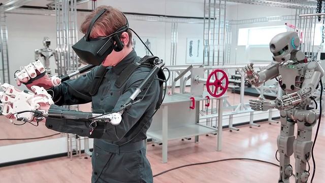 День космонавтики | VR AR квантум смотреть онлайн