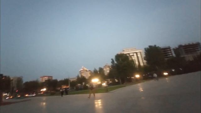 271) "ЭмигрАзия". Первые дни в Бишкеке. Восстановление контента, центр города и мамина школа. смотреть онлайн