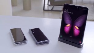 Samsung показала новый смартфон Galaxy Fold