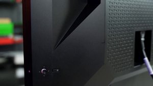 Gaming on a 65 Inch Monitor! - OMEN X EMPERIUM 4K
