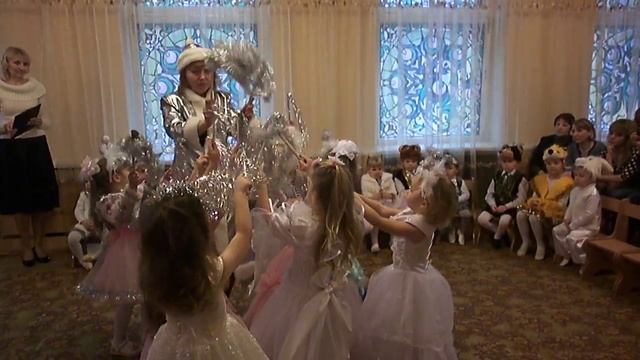 Утренник в детском саду 2 смотреть онлайн