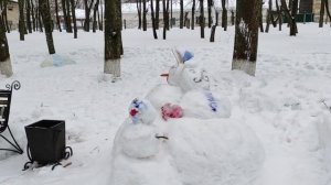 Аллея снеговиков, прогулка по парку.