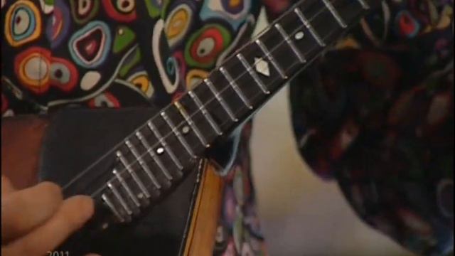 Виртуозная игра на балалайке смотреть онлайн