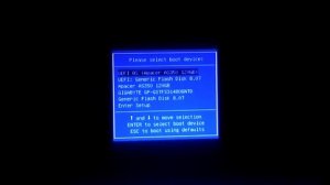 Не грузится флэшка с Grub4dos!Как решить???!