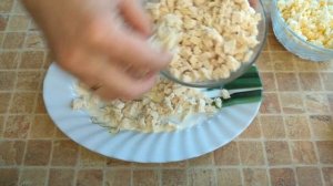 Слоёный салат с черносливом// Самый вкусный!