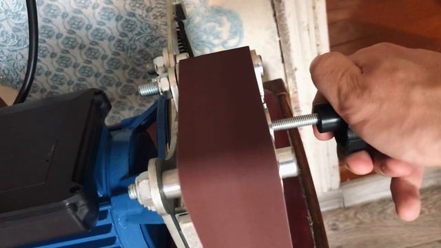 Гриндер удачный 1100W смотреть онлайн