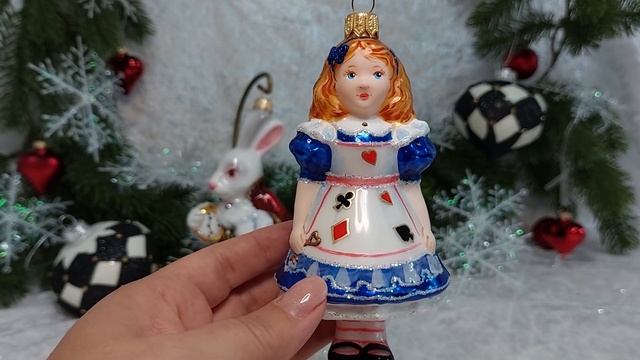 Обзор ёлочной игрушки Алиса в Стране чудес, производства фабрика Ариель.