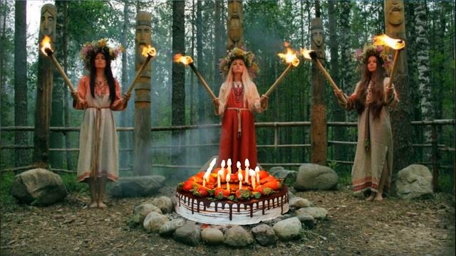 Выпуск № 17 Зачем именинника тянут за уши? История возникновения этой традиции, приметы и поверья! смотреть онлайн