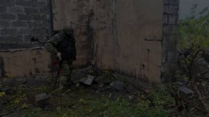 ТАКТИКА -  РАБОТАЕМ  ИЗ ЗА УГЛА.