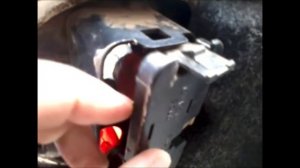 НЕ ГОРИТ ЛАМПОЧКА СТОП СИГНАЛОВ НА ВАЗ 2112. ЗАМЕНА ЛАМПОЧКИ