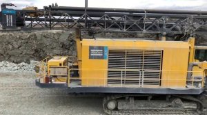 Карьер , буровой станок ДМ