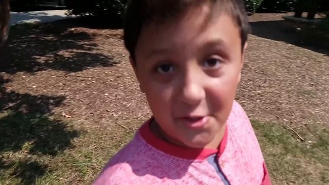 2017 SOLAR ECLIPSE! DO NOT TAKE OFF THE GLASSES! FUNnel V SKIT смотреть онлайн