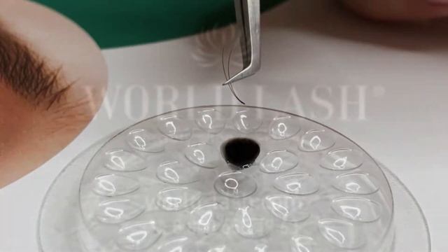 Погружение в клей