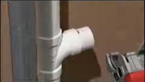 Аккумуляторный труборез  для резки пвх Milwaukee M12