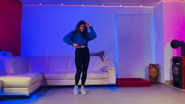 La Bachata ▫️ Sofia Reyes ▫️ Zumba®️ Fitness Choreo by Inka Brammer смотреть онлайн