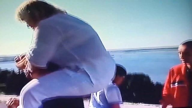 Восхождение в Чкаловскую лестницу с живым весом 100 кг (вес модели 98 кг + 2 кг сумка) смотреть онлайн