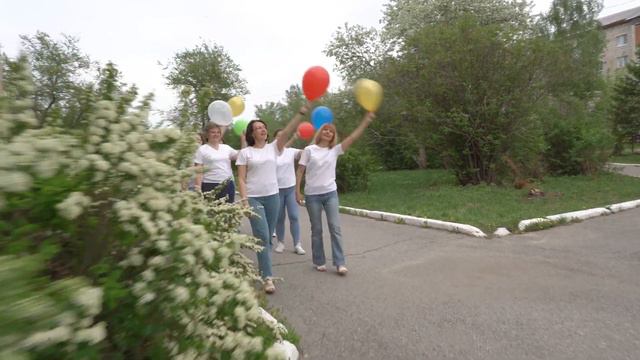 Поздравление выпускникам смотреть онлайн