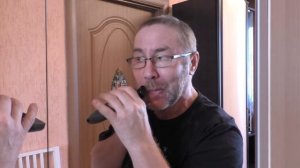 Стрижка бороды, при помощи триммера.