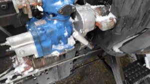 МТЗ 50 НЕ ЗАПУСКАЕТСЯ ПУСКАЧ , КАК БЫТЬ  СТЕКЛА НА КАБИНУ ПРИШЛИ/MTZ 50 STARTET NICHT, WIE ZU SEIN