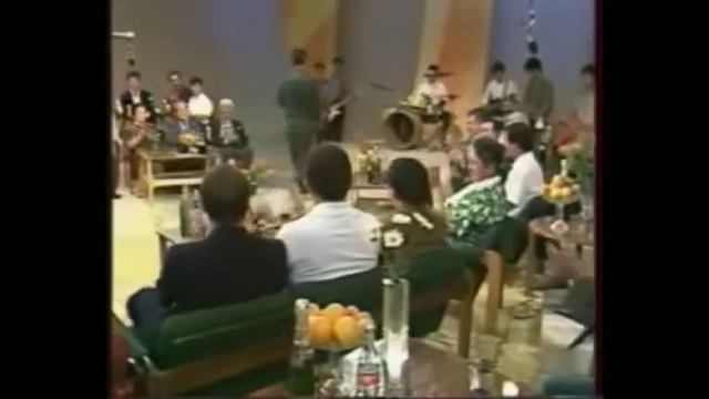 Легендарный-золотой голос- Алим Газаев, в юности...