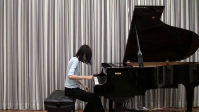 Amber Liao plays Szymanowski Mazurka, op. 50, no. 1, 2, 3, 7 смотреть онлайн