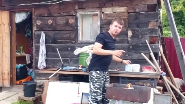 Пробую топливные брикеты из опилок в Леруа мерлен смотреть онлайн