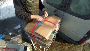 Как легко упаковать макулатуру для сбора и хранения.