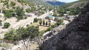 Крым. Село Громовка. Вид с верху уступа скалы. 19.07.2020 г.