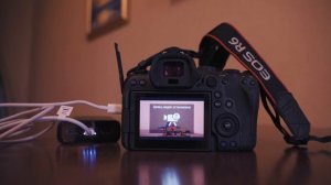 Canon EOS R6 питание от повербанка во время съемки видео