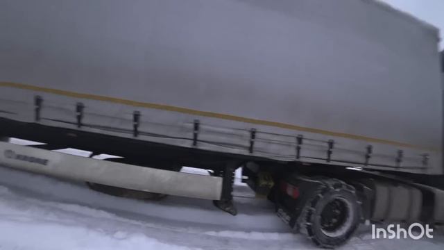 БУКСУЕМ НУ И ВЫГРУЗКА?#автолайф #даф смотреть онлайн