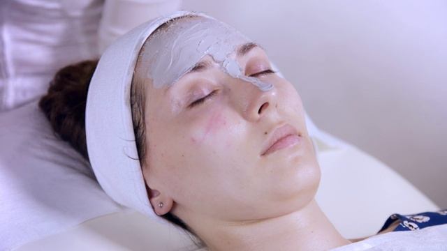 Минеральные маски смотреть онлайн