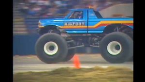 BIGFOOT #9 Jim Kramer & BIGFOOT Fastrax - 1990 - BIGFOOT Monster Truck