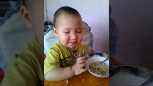 Что важнее: сон или еда? смотреть онлайн