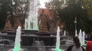 Фонтан "Семь девушек"