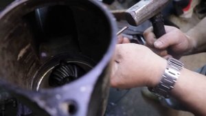 ⚙️??Honda 90 и нестандартная разборка редуктора