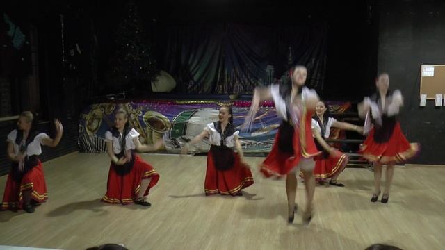 Арагонская хота (испанский танец). Ансамбль Юность смотреть онлайн