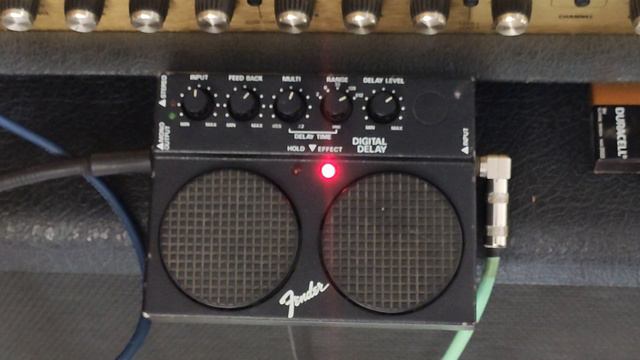 Fender Digital Delay DGL-1 смотреть онлайн