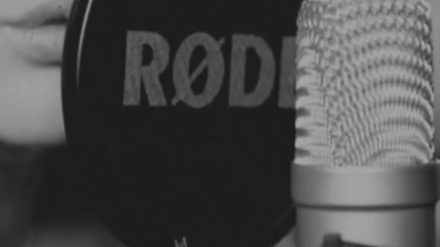 MOON RIVER - Audrey Hepburn Ukulele cover (acoustic) смотреть онлайн