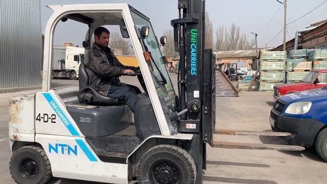 Дизельный автопогрузчик TCM FD20T5 с наработкой 2519 моточасов, с синхронным позиционером вил.