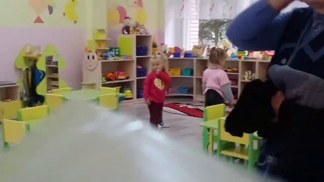 Впервые были весь день в саду #влог #влоги #влогикаждыйдень