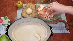 Яблочный пирог из дрожжевого теста. Заморозка дрожжевого теста
