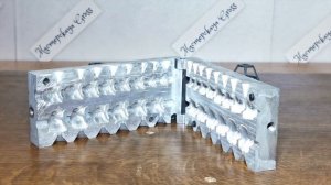 Пластиковая кормушка "Пуля"