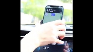 Держатель для смартфона в авто