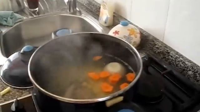 Как приготовить рыбный суп для детей?Рыбный суп. Детское меню. смотреть онлайн